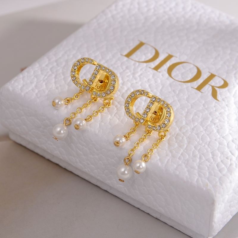 chr1st1an D10r earrings